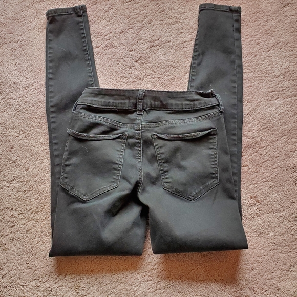 SO Low Rise Black Jeggings size 0 - Picture 4 of 4